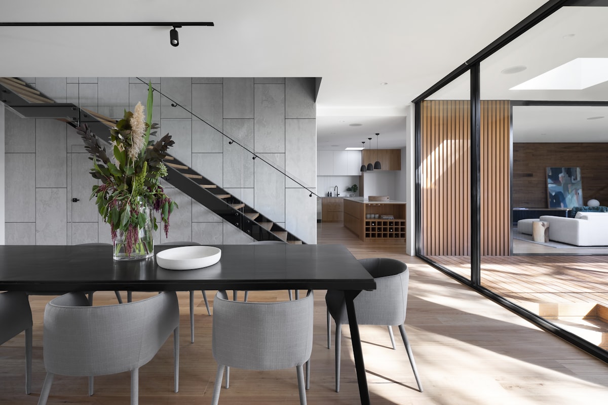 Warm minimal interior