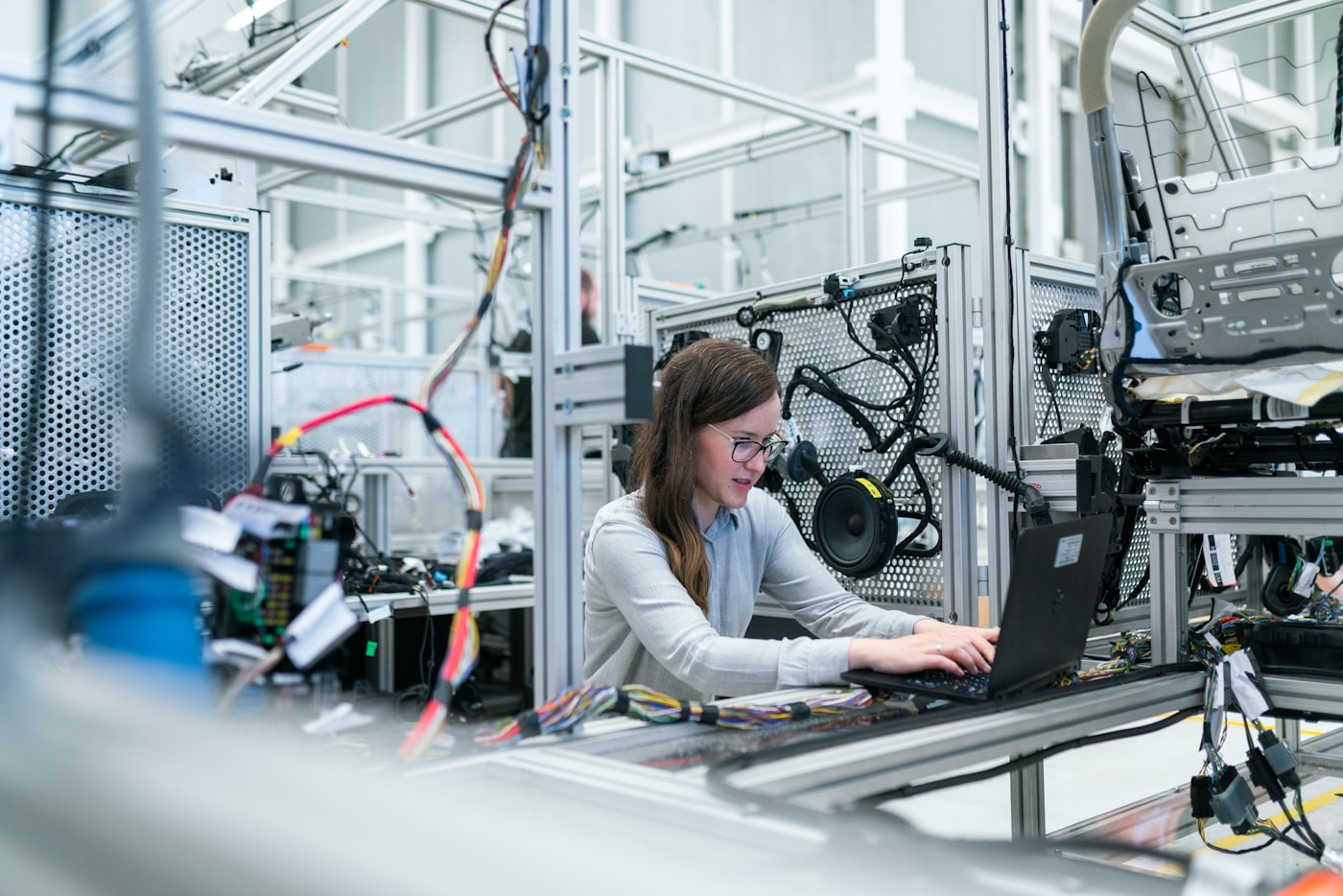 Advanced production floor at Harlowe Systems