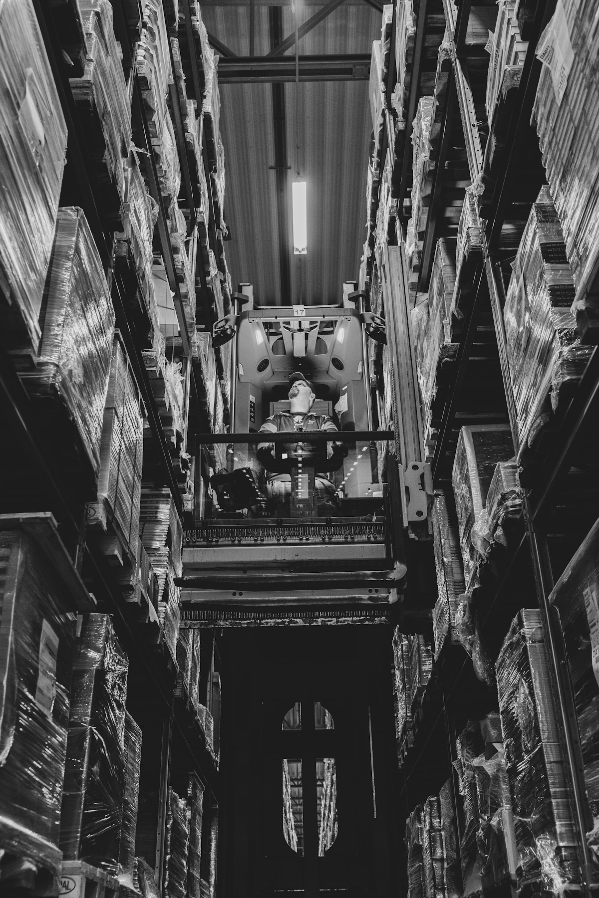 Tall warehouse racking aisles