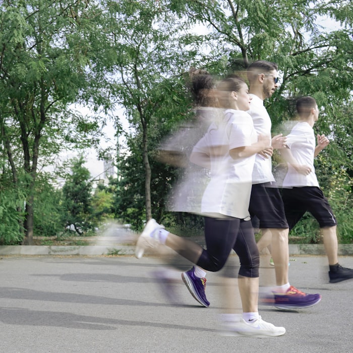 Kids sprinting during a race